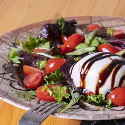 BurrataSalad